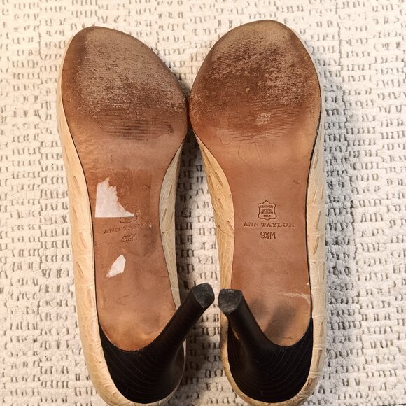 Ann Taylor women's beige leather croc embossed peep toe high heel shoes sz 9.5 M - Picture 8 of 13